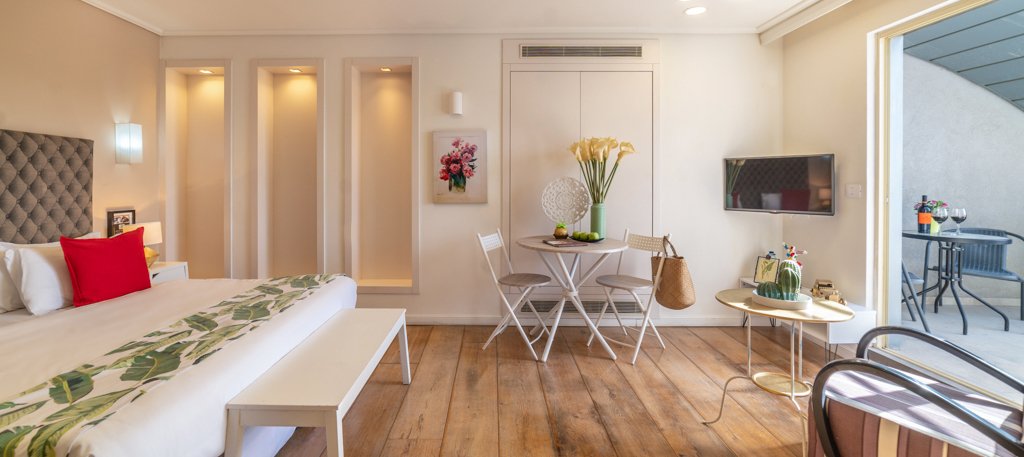 Stay in the Heart of the City: Deluxe Hotel in Jerusalem Experience deluxe hotel in Jerusalem